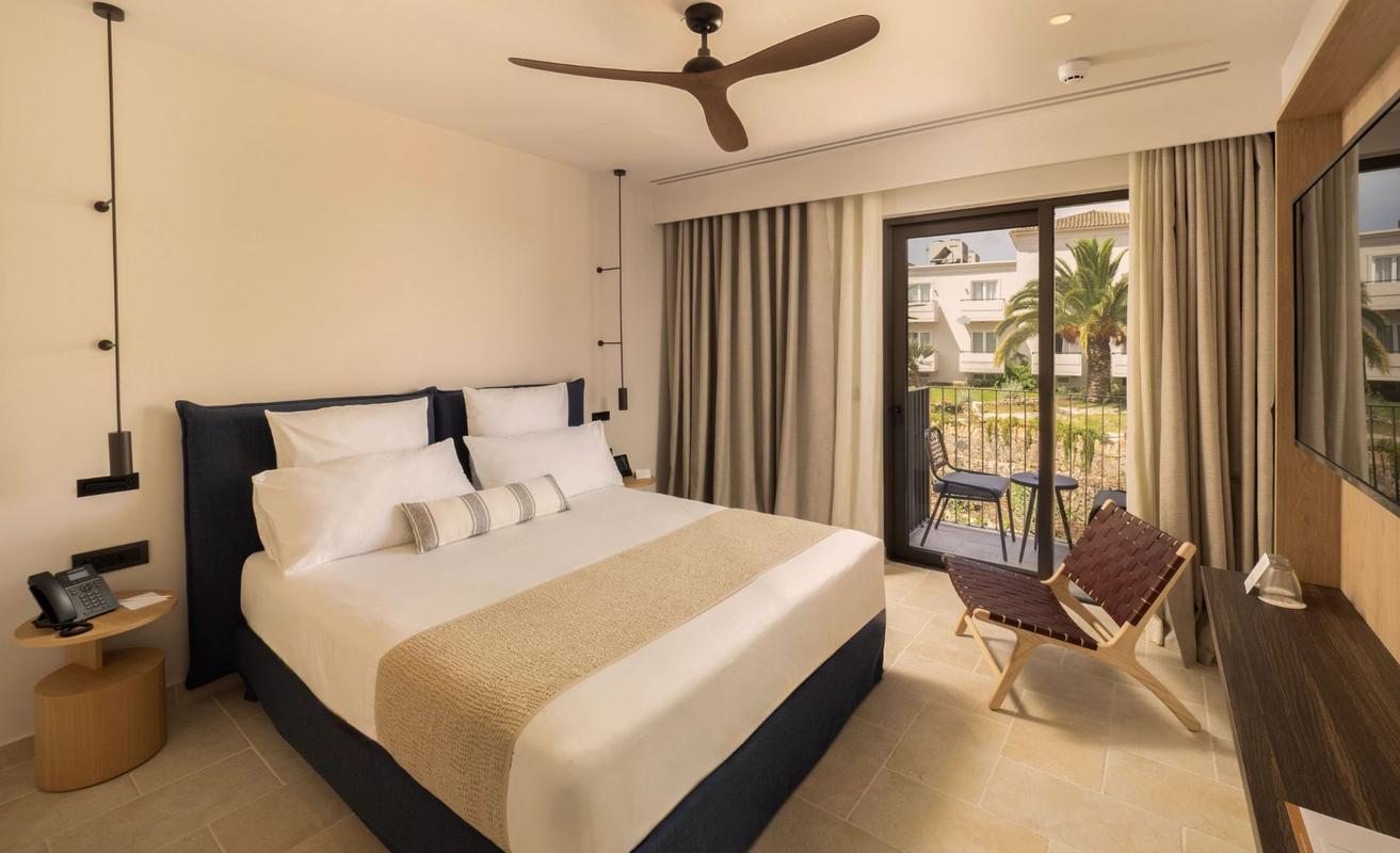 ΣΟΥΊΤΑ ΜΕ ΘΈΑ ΣΤΟΝ ΚΉΠΟ PREFERRED CLUB  Dreams Corfu Resort & Spa Corfú ΣΟΥΊΤΑ ΜΕ ΘΈΑ ΣΤΟΝ ΚΉΠΟ PREFERRED CLUB  Dreams Corfu Resort & Spa Corfú