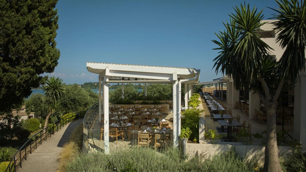 World Cafe  Dreams Corfu Resort & Spa Corfú World Cafe  Dreams Corfu Resort & Spa Corfú